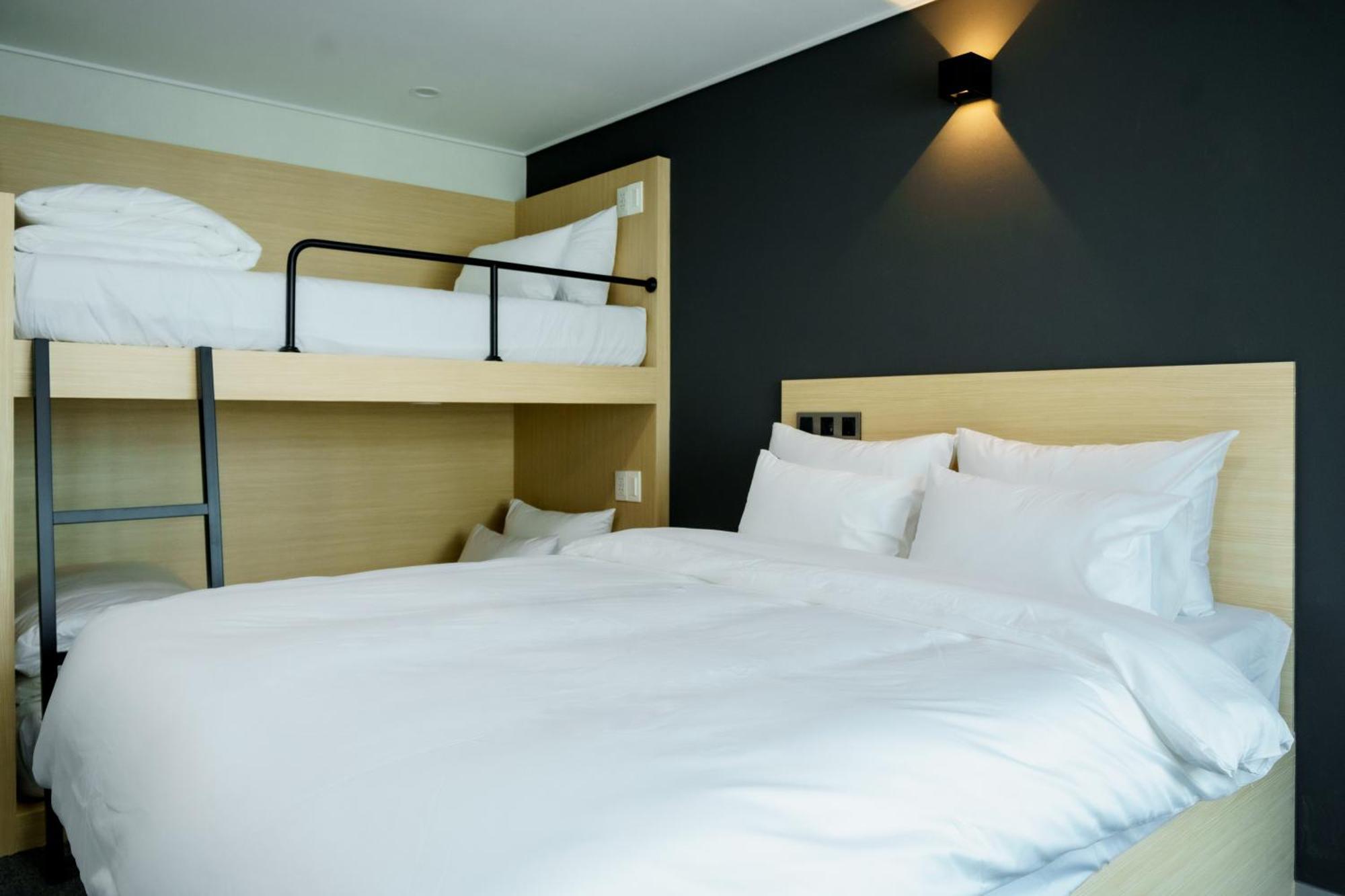 The Stay Hue Myeongdong Seoul Exterior photo