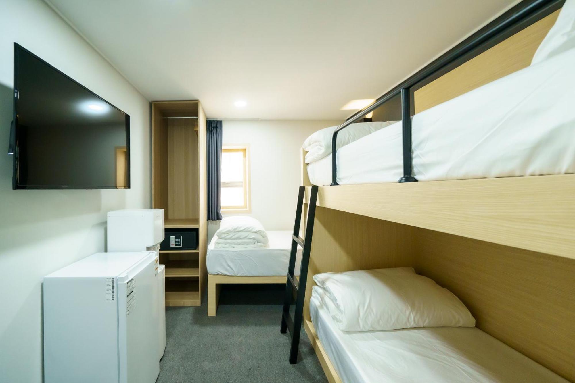 The Stay Hue Myeongdong Seoul Exterior photo